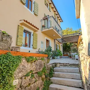 Anamaria Rustic Alloggio in famiglia